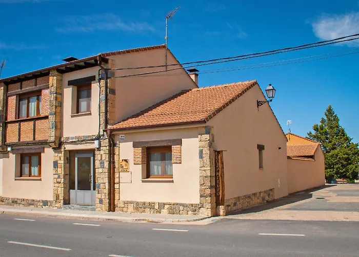 Casa Mariano Turégano